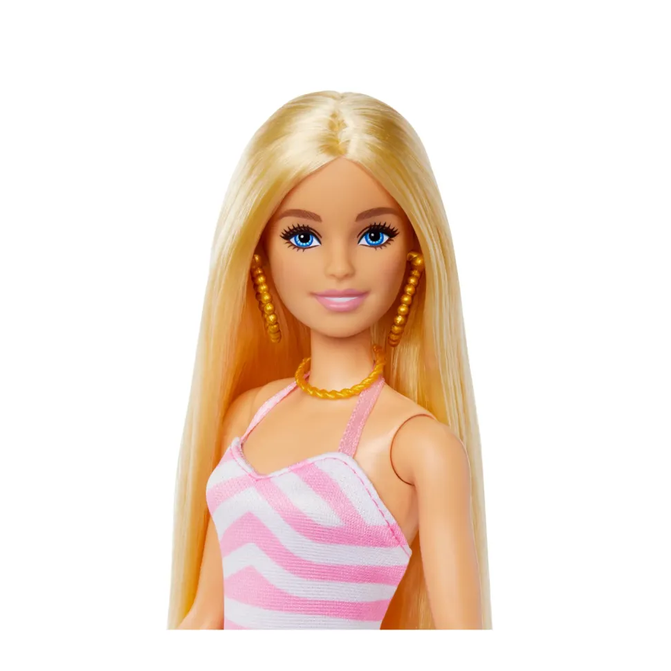 Barbie Bambola Bionda Con Costume Da Bagno Rosa E Bianco, Pareo A Pois, Cappello Da Sole, Tote Bag E Tanti Accessori Da Spiaggia, 3+ Anni, Hpl73