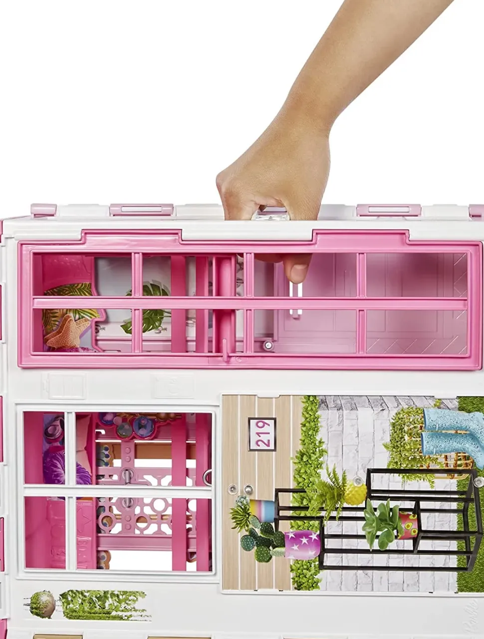 Barbie Loft 2022 Con Bambola. Questa Casa Di Barbie Completamente Ammobiliata Apre Le Porte A Storie Sempre Diverse, Con 2 Piani E 4 Aree Gioco!