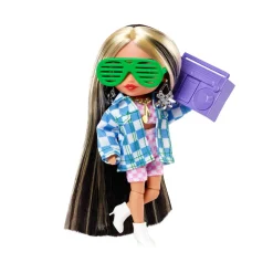 Barbie-Extra Minis Mini Bambola Articolata Con Giacca A Quadri E Morbidi Capelli Bicolore, Giocattolo Per Bambini 3+ Anni, Hgp64