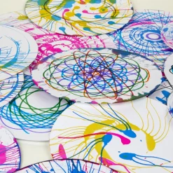 Crayola Super Set Gira E Crea Deluxe Spirografo Vortici Di Colore Non Richiede Batterie