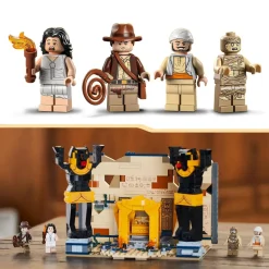 Lego Indiana Jones 77013 Fuga Dalla Tomba Perduta, Gioco Con Tempio E Minifigure Della Mummia Da I Predatori Dell'Arca Perduta