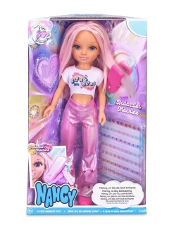 Nancy, Un Giorno Con Look Brillante, Capelli Rosa, Con Gemme Colorate E Applicatore