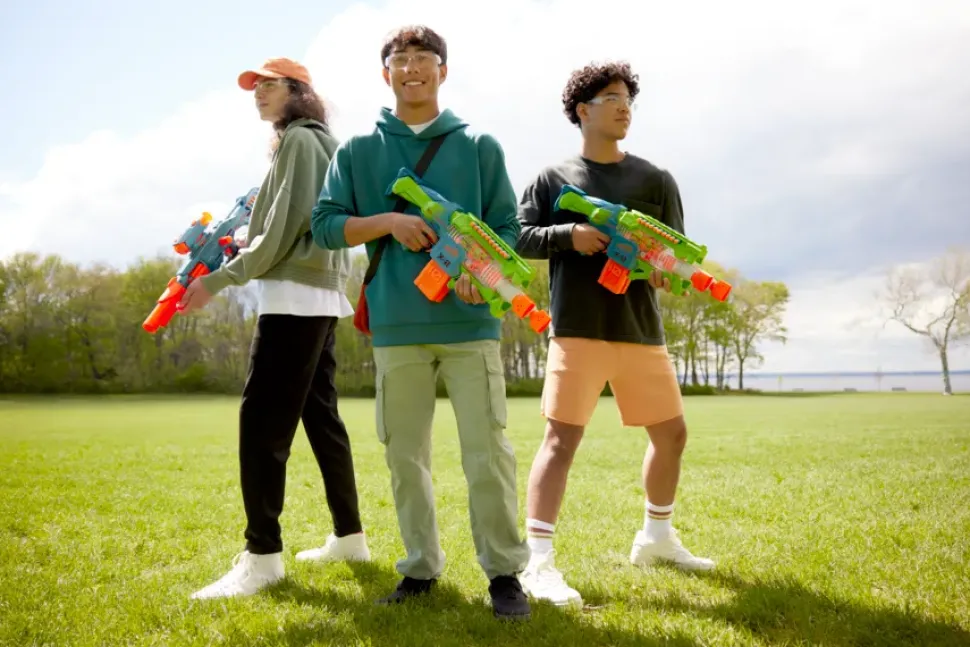 Nerf Elite 2.0, Blaster Lancia-Dardi Double Punch, 50 Dardi Nerf Elite, 2 Caricatori Da 10 Dardi, Blaster Nerf Motorizzato, Dagli 8 Anni In Su