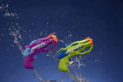 Nerf Super Soaker Dinosquad, 2 Raptor-Surge, Include 2 Soaker Con Design A Forma Di Dinosauro