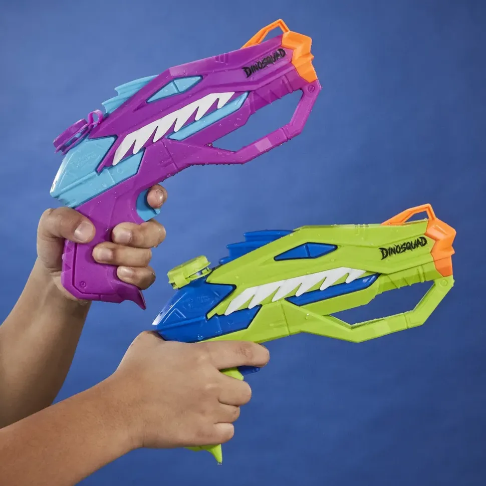 Nerf Super Soaker Dinosquad, 2 Raptor-Surge, Include 2 Soaker Con Design A Forma Di Dinosauro