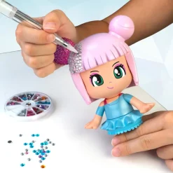Pinypon Pop & Shine, Personaggio Pinypon Da 17 Cm, Con Oltre 500 Cristalli Colorati, Per Bambine/I Da 4 Anni