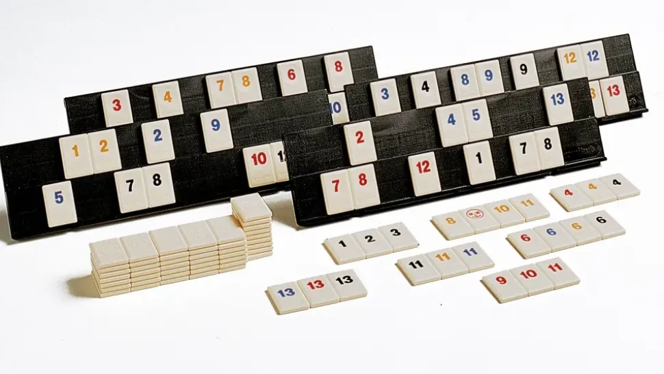 Ravensburger Rummikub Classic, Gioco Da Tavolo, Da 2 A 4 Giocatori, 7+ Anni