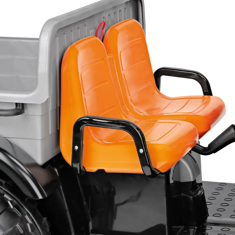 Taurus L'Utility Truck Peg Perego A 2 Posti Con Allestimento Top Per Affrontare Le Sfide Piu Estreme.