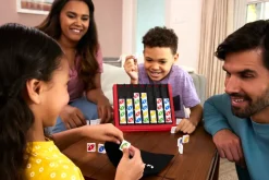 Uno Quattro, Posiziona Quattro Tessere E Abbina Colore E Numero